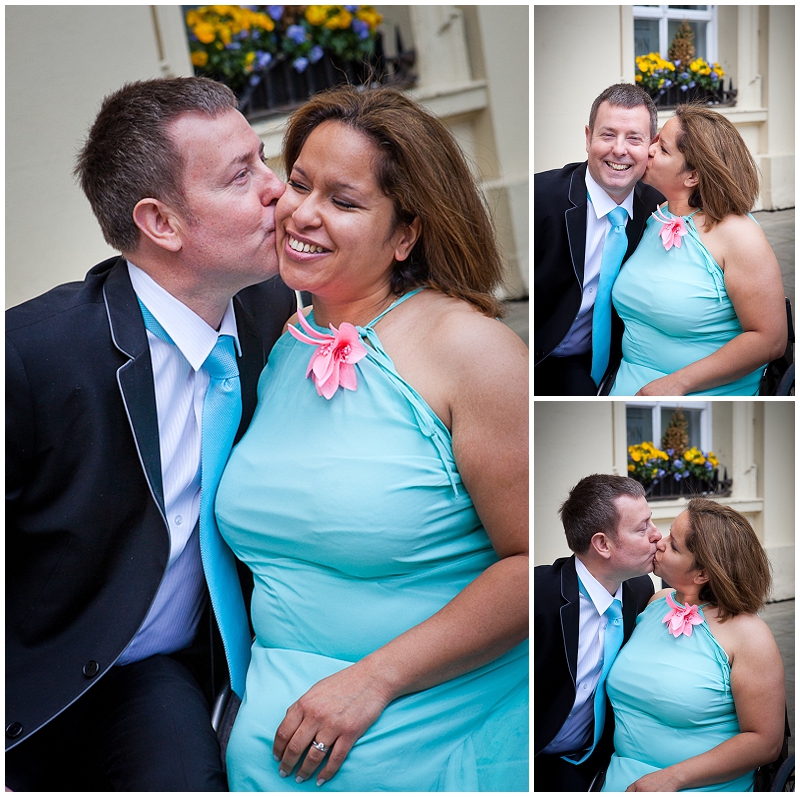 2012-06-03_003 couple kissing in front of Brighton Town Hall after wedding